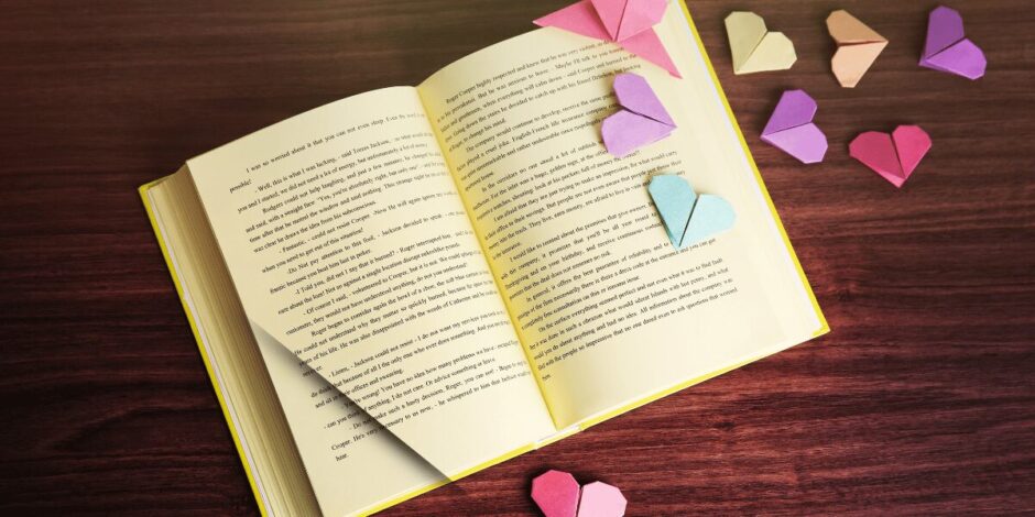 ノンフィクション小説のベストセラーを静かに読んでいる人物のイメージ。現実に基づいた物語に心を傾ける読書シーン